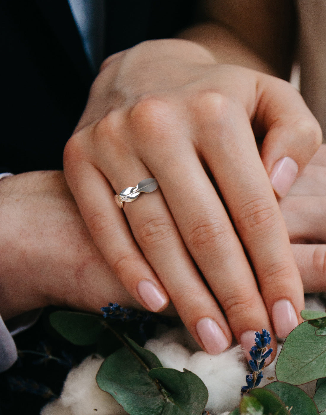 Women Magnetic Rings